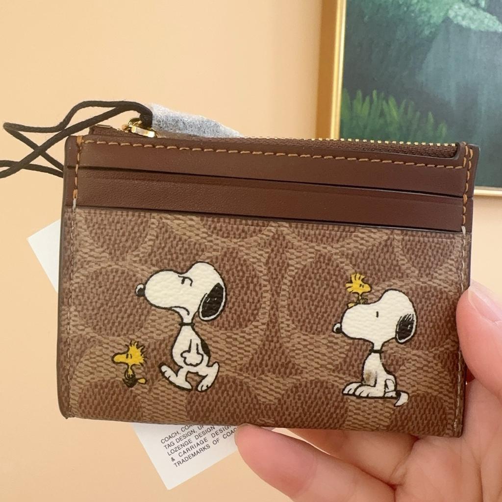 Coach x Peanuts Mini Skinny ID Case Signature Canvas with Snoopy Print CBT14 NWT