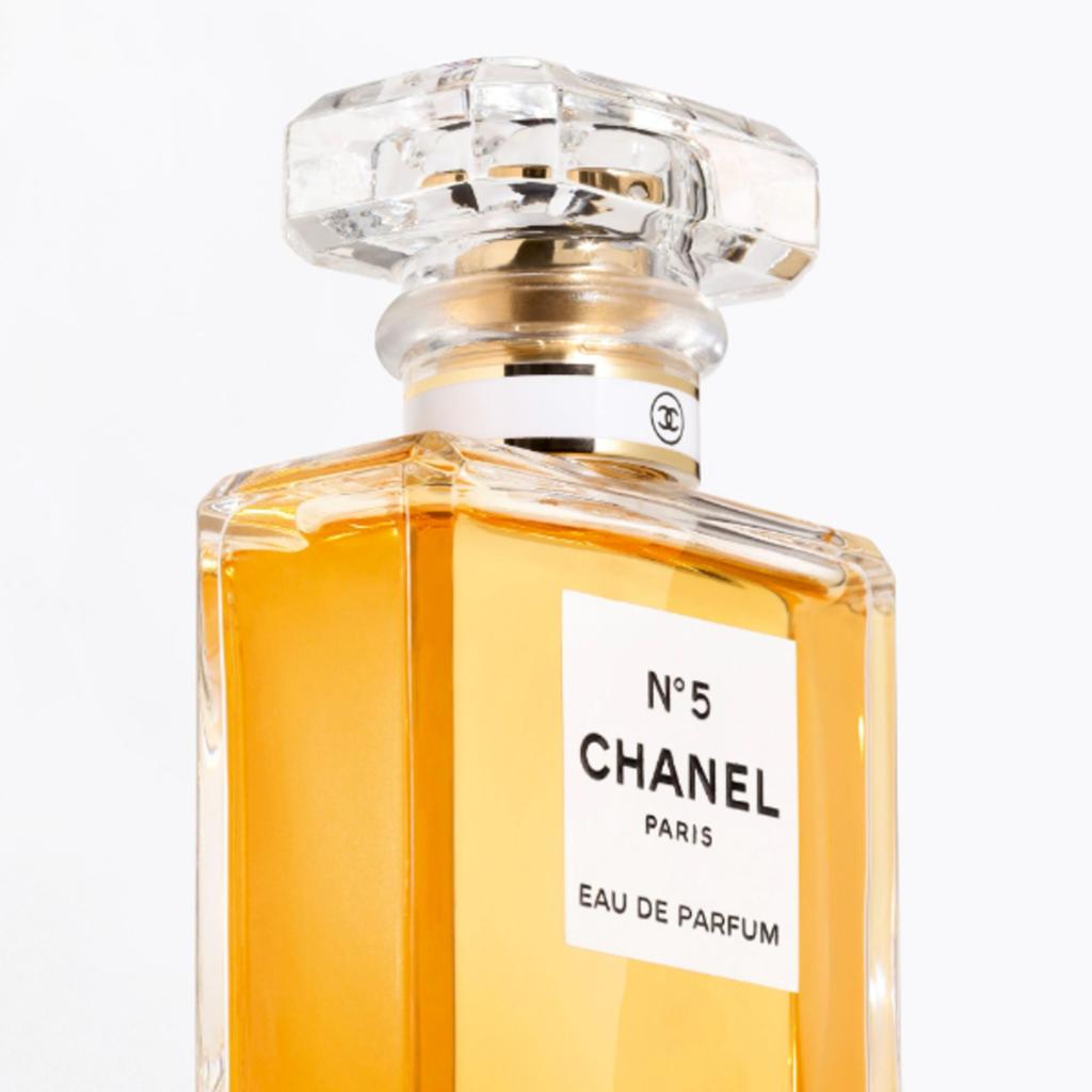 CHANEL N°5 Eau de Parfum Spray for Women 3.4 oz / 100ml – Iconic Luxury Fragrance